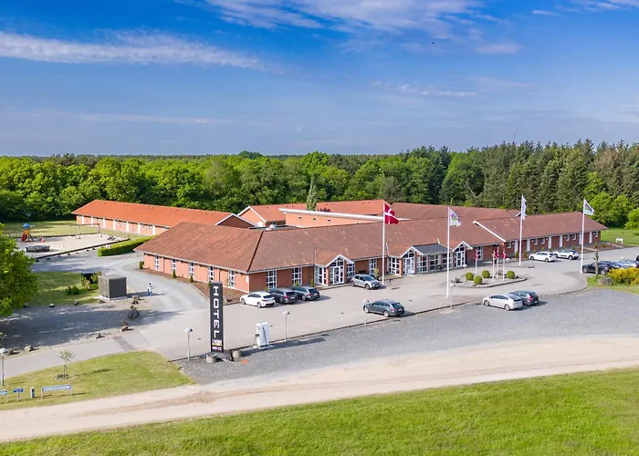 Hedemarken 3* غريندستيد