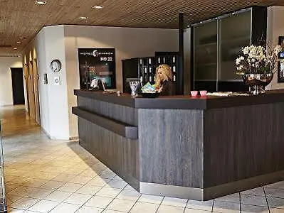 Hedemarken 3* غريندستيد